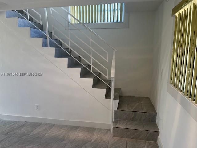 1220 SW 5th St 21, Miami, FL 33135