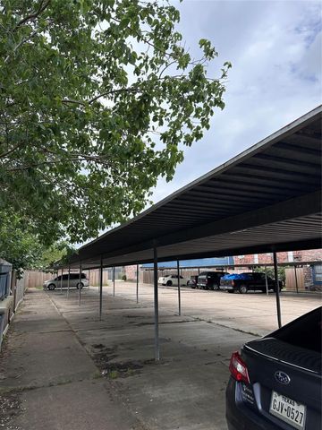 713 S 2nd Street 713, Houston, TX 77571