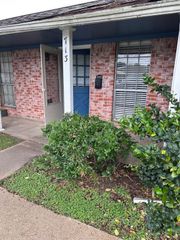 713 S 2nd Street 713, Houston, TX 77571