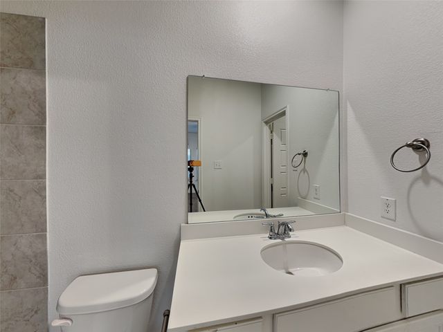 2431 Klamath Drive, Lewisville, TX 75056