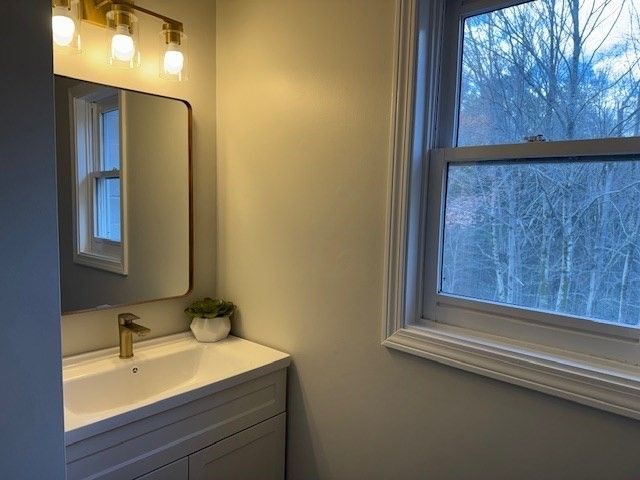 139 East County Rd, Rutland, MA 01543