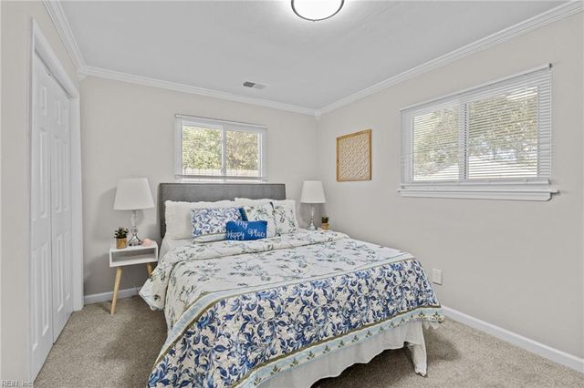 408 Lineberry RD, Virginia Beach, VA 23452