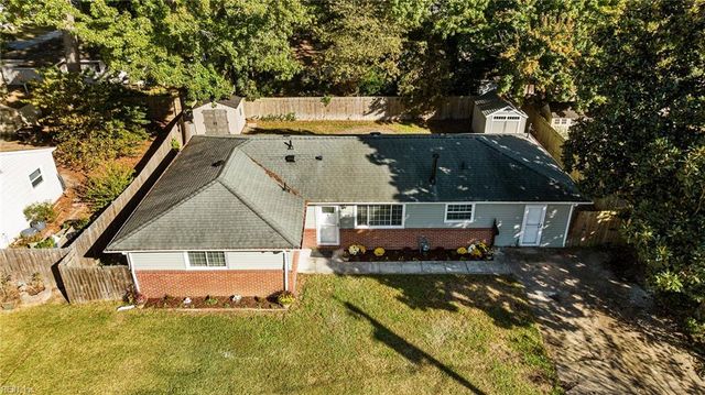 408 Lineberry RD, Virginia Beach, VA 23452