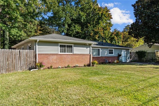 408 Lineberry RD, Virginia Beach, VA 23452