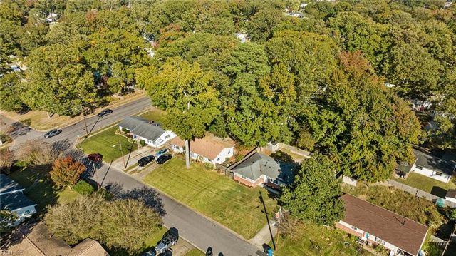 408 Lineberry RD, Virginia Beach, VA 23452