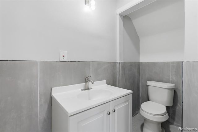 517 W Hollywood, Highland Park, MI 48203