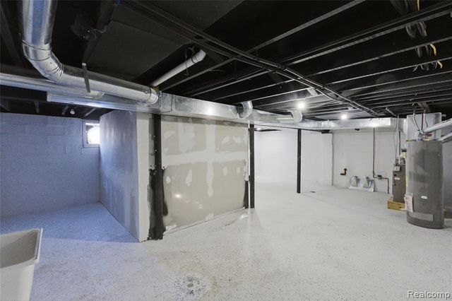 517 W Hollywood, Highland Park, MI 48203