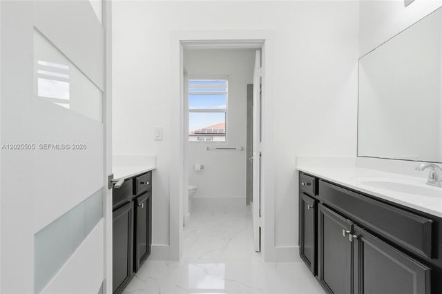4107 NE 20th St, Homestead, FL 33033