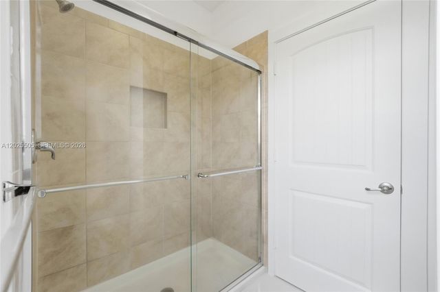 4107 NE 20th St, Homestead, FL 33033
