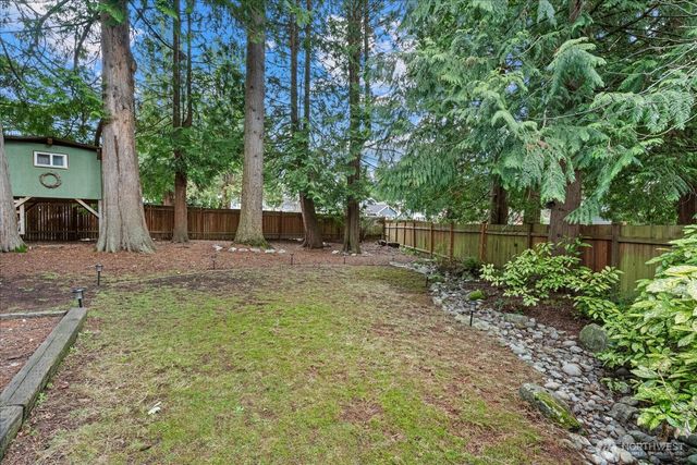 11414 107th Place NE, Kirkland, WA 98033