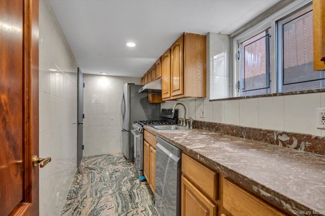 328 149th Place, Whitestone, NY 11357