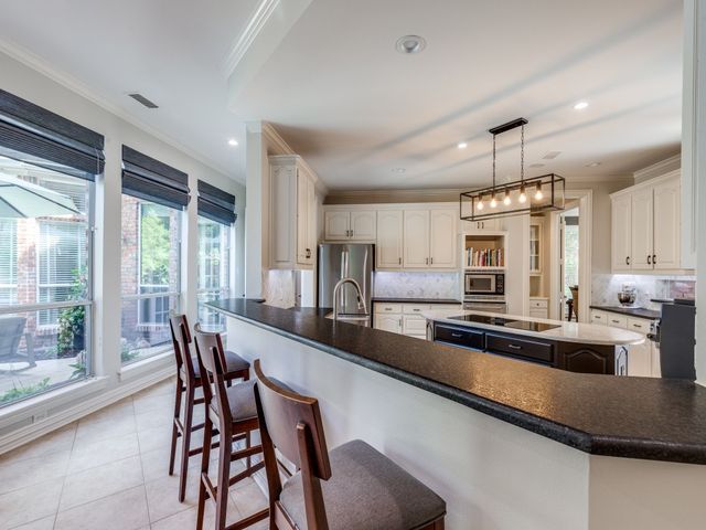 5909 Fossil Ridge Drive, Plano, TX 75093