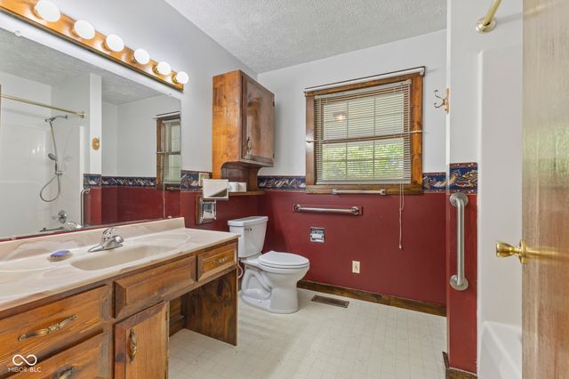 7273 S State Road 75, Jamestown, IN 46147