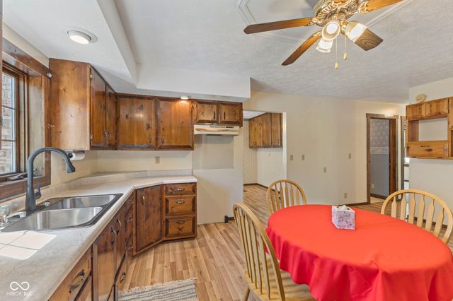 7273 S State Road 75, Jamestown, IN 46147
