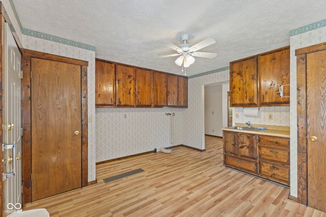 7273 S State Road 75, Jamestown, IN 46147