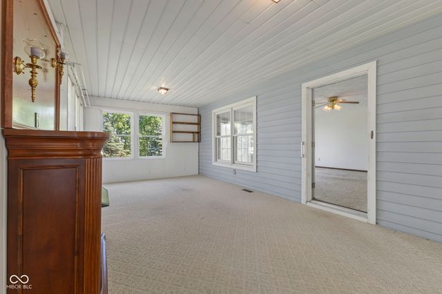7273 S State Road 75, Jamestown, IN 46147