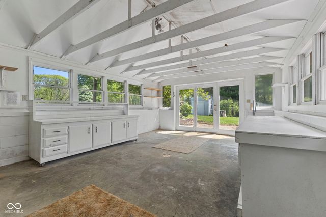 7273 S State Road 75, Jamestown, IN 46147
