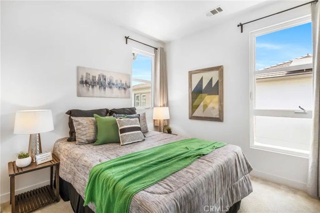2700 E Chaucer East 41, Los Angeles, CA 90065