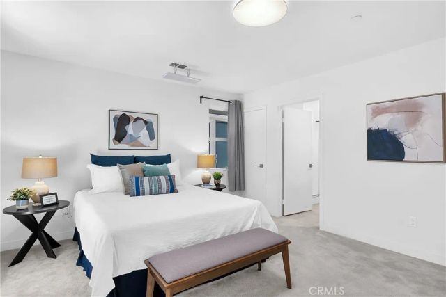 2700 E Chaucer East 41, Los Angeles, CA 90065