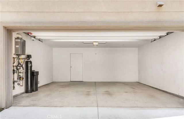 2700 E Chaucer East 41, Los Angeles, CA 90065