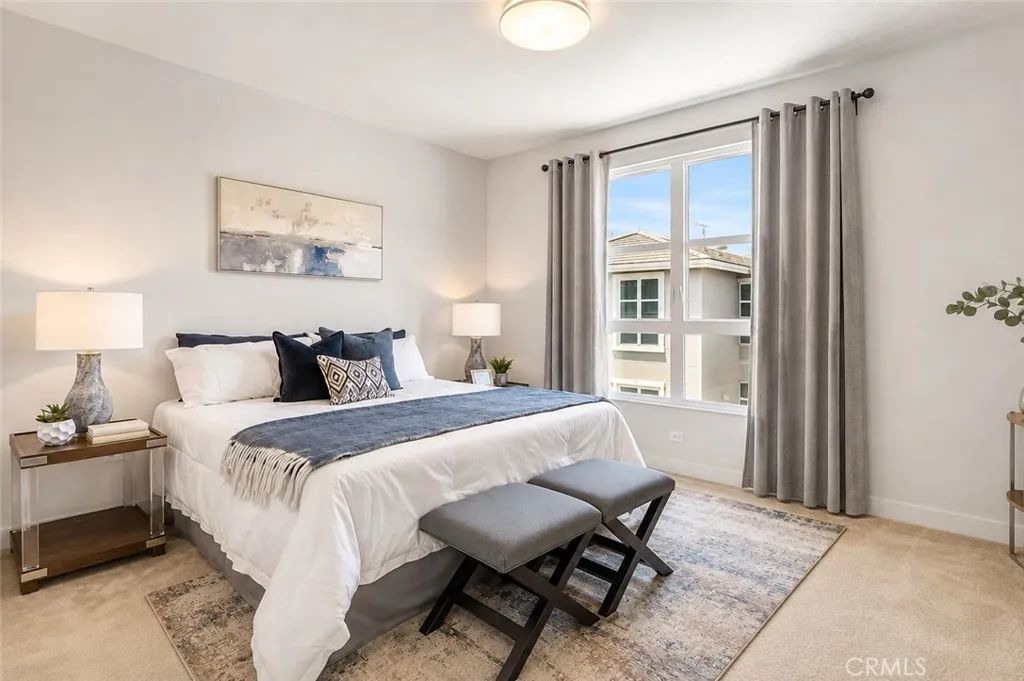 2700 E Chaucer East 41, Los Angeles, CA 90065