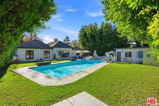 13201 Bloomfield Street, Sherman Oaks, CA 91423