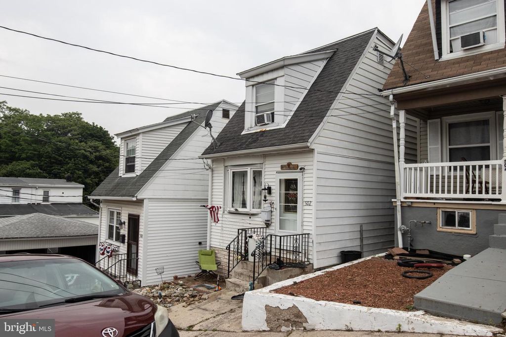 502 JEFFERSON ST, Pottsville, PA 17901