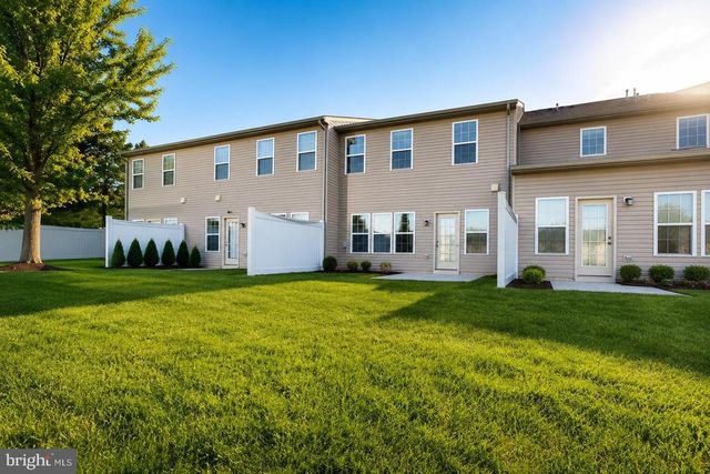 27 SUNDANCE, Hamilton, NJ 08619