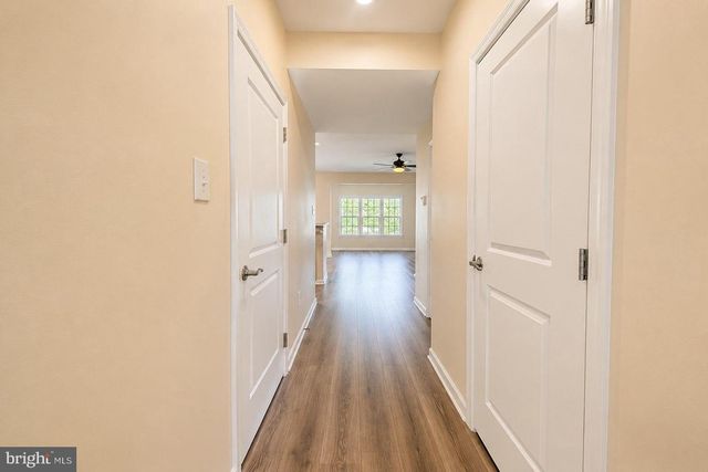 27 SUNDANCE, Hamilton, NJ 08619
