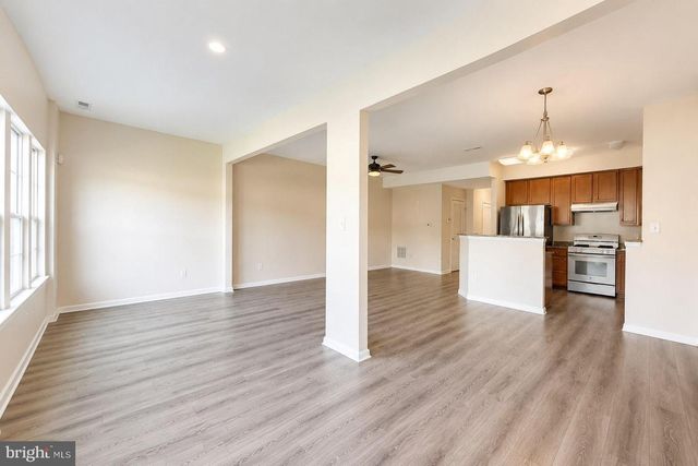 27 SUNDANCE, Hamilton, NJ 08619
