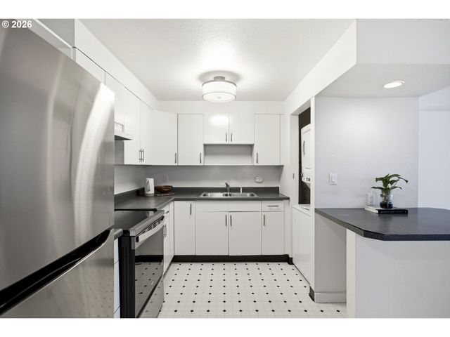 4665 Ne 119TH Ave, Portland, OR 97220