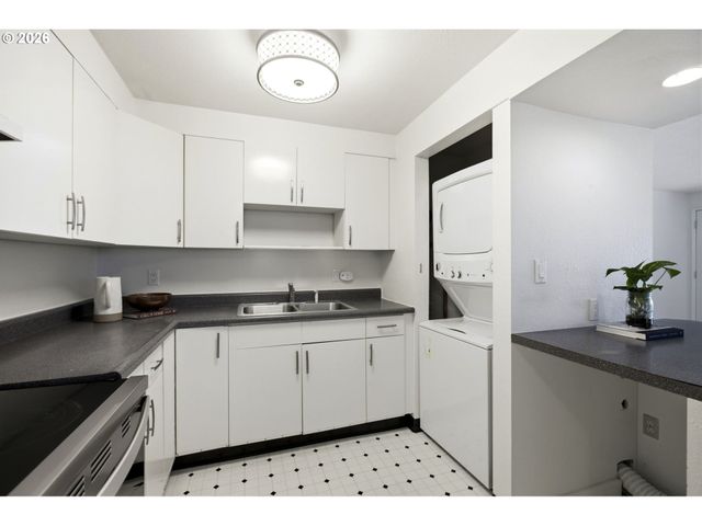 4665 Ne 119TH Ave, Portland, OR 97220