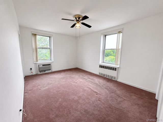 209-25 18th Avenue 6D, Bayside, NY 11360