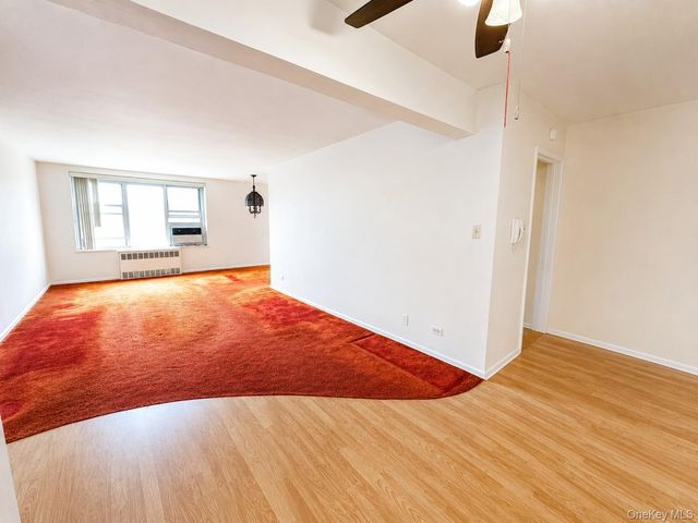 209-25 18th Avenue 6D, Bayside, NY 11360