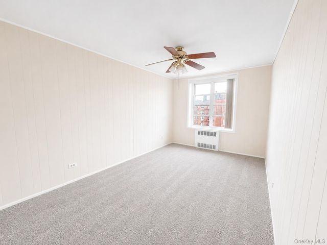209-25 18th Avenue 6D, Bayside, NY 11360