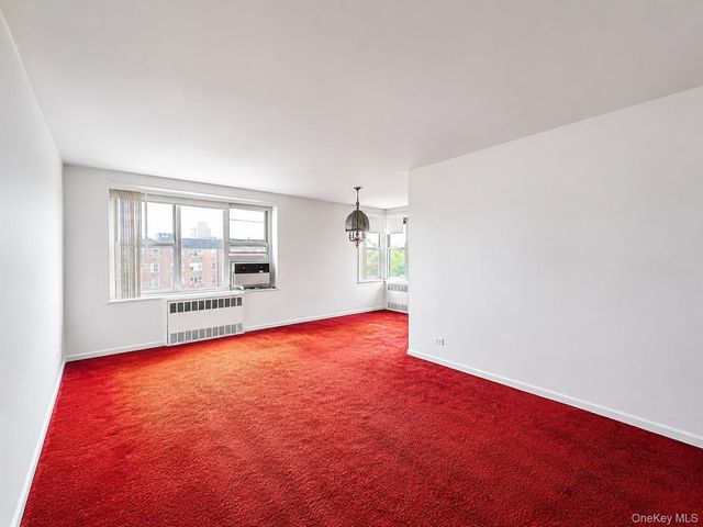 209-25 18th Avenue 6D, Bayside, NY 11360