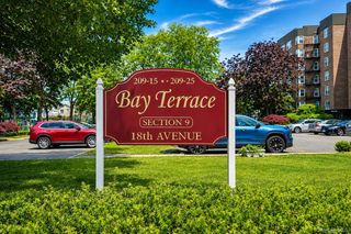 209-25 18th Avenue 6D, Bayside, NY 11360