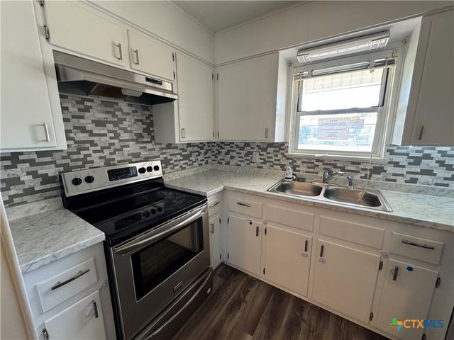 1211 S 13th Street, Copperas Cove, TX 76522