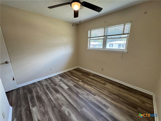 1211 S 13th Street, Copperas Cove, TX 76522