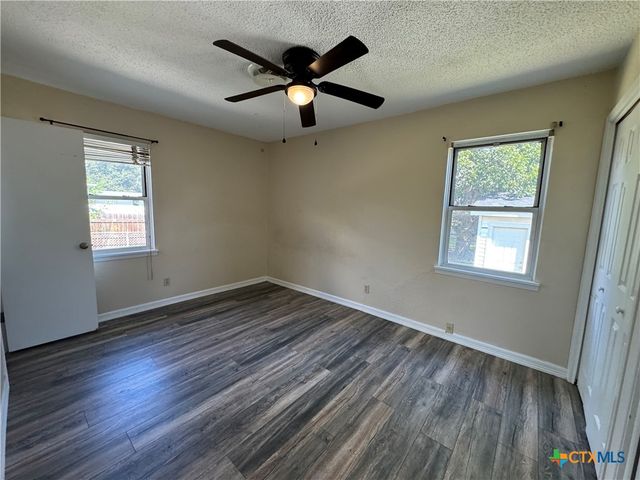 1211 S 13th Street, Copperas Cove, TX 76522