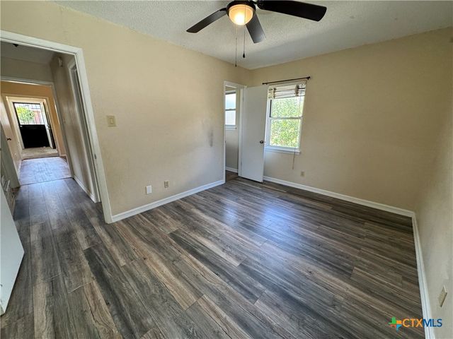 1211 S 13th Street, Copperas Cove, TX 76522