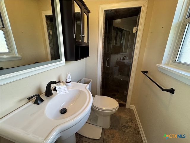 1211 S 13th Street, Copperas Cove, TX 76522