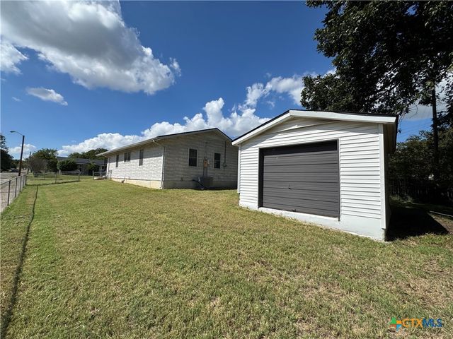 1211 S 13th Street, Copperas Cove, TX 76522