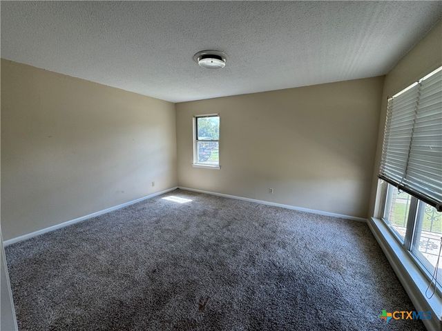 1211 S 13th Street, Copperas Cove, TX 76522