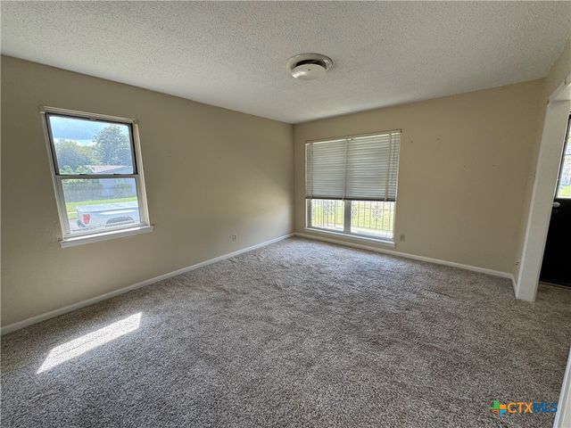 1211 S 13th Street, Copperas Cove, TX 76522