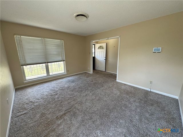 1211 S 13th Street, Copperas Cove, TX 76522