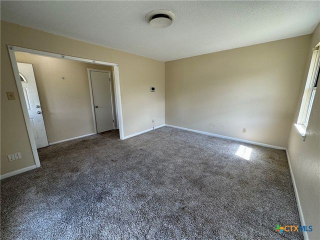 1211 S 13th Street, Copperas Cove, TX 76522