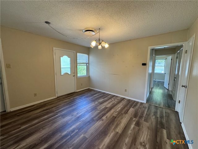 1211 S 13th Street, Copperas Cove, TX 76522