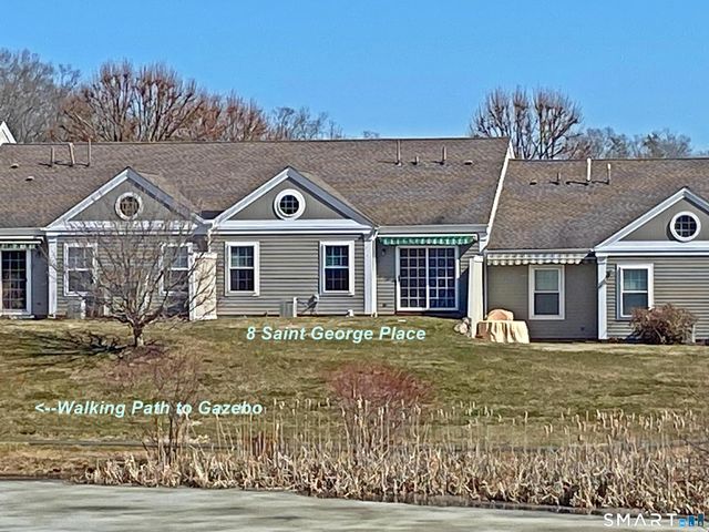 8 Saint George Place 8, Newtown, CT 06482