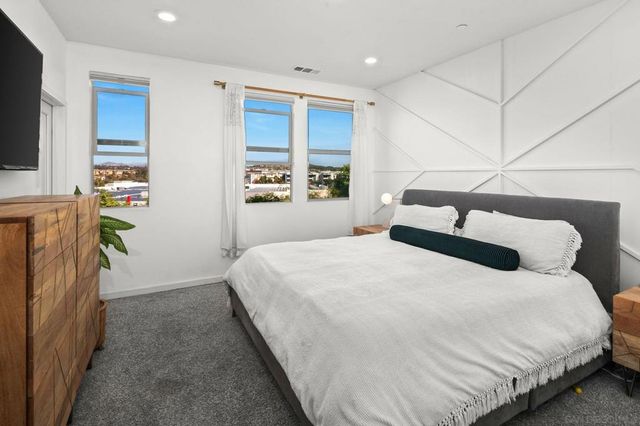 16755 Coyote Bush 55, San Diego, CA 92127